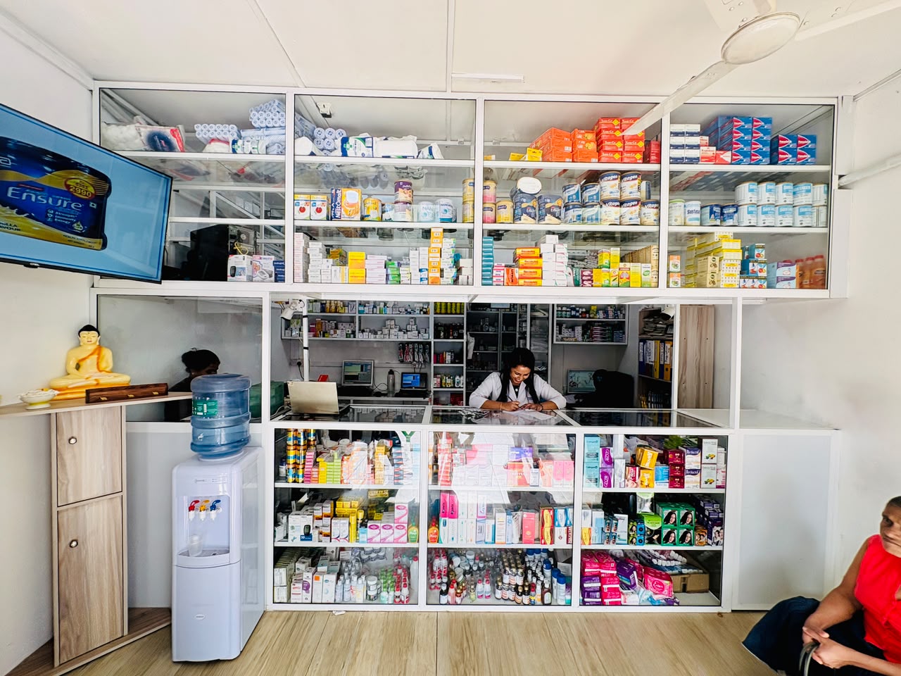 Prescription Dispensing Counter